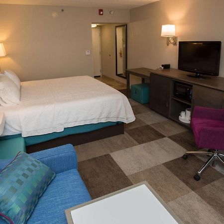 Hampton Inn Wooster Esterno foto