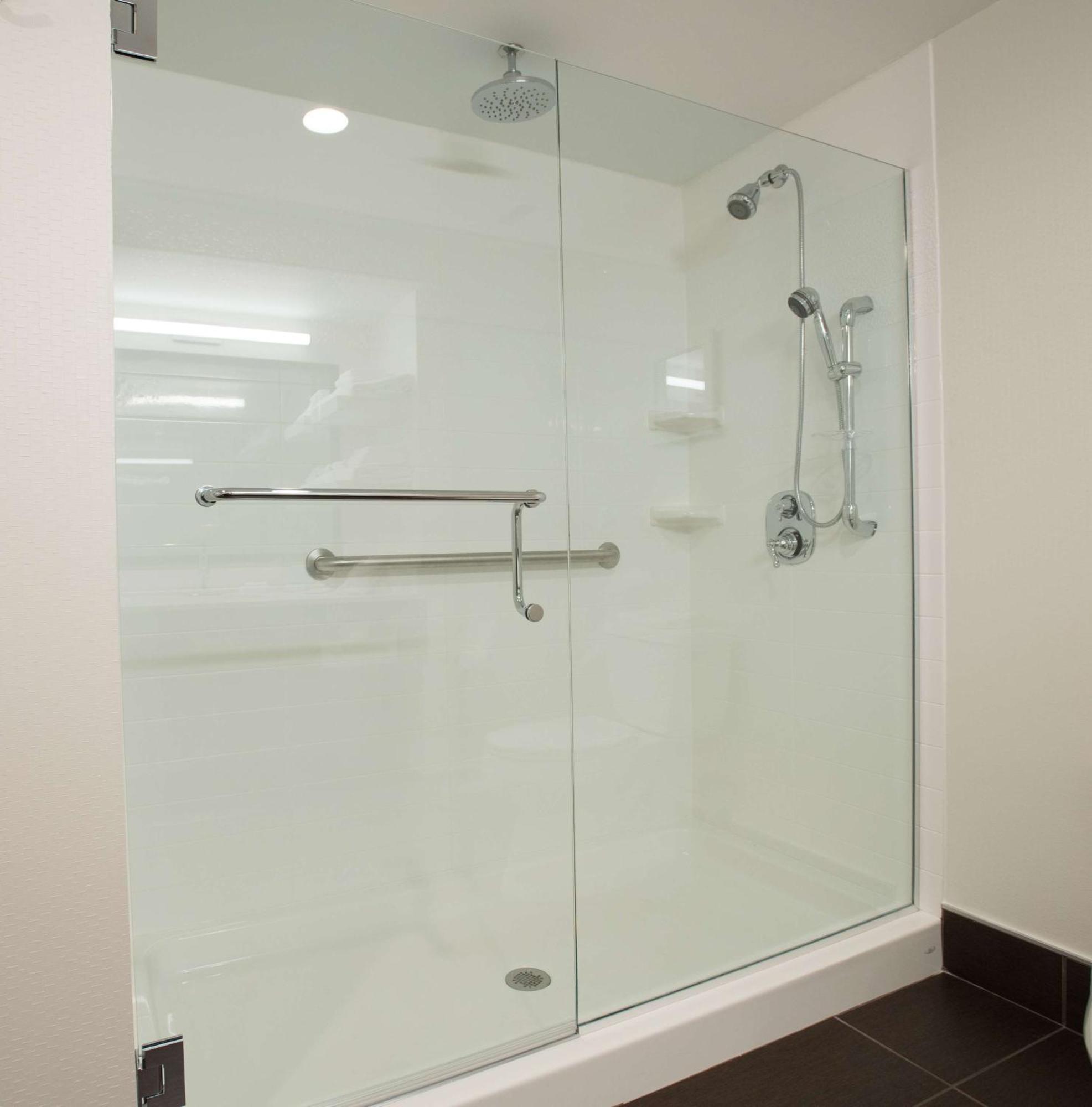 Hampton Inn Wooster Esterno foto