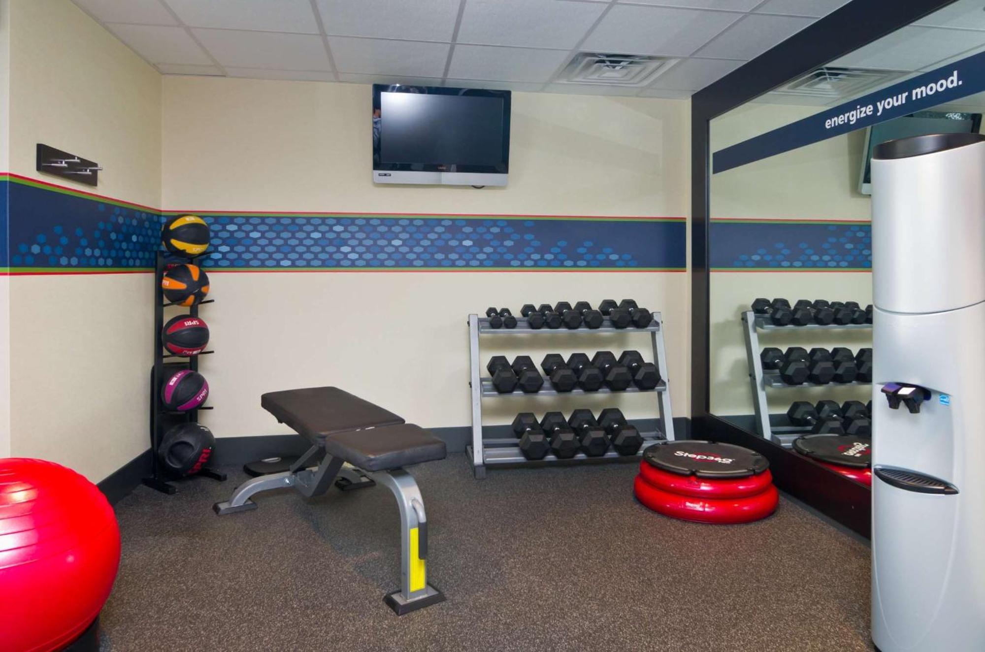 Hampton Inn Wooster Esterno foto