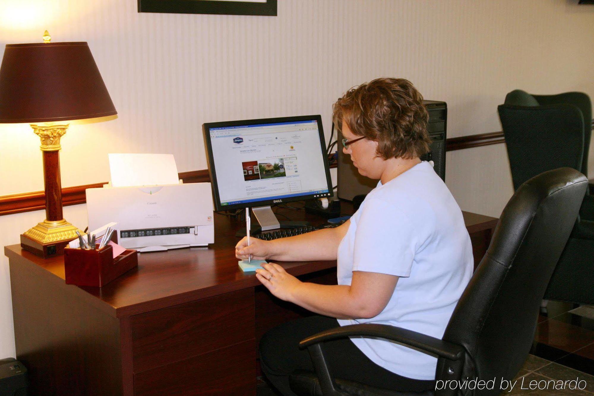 Hampton Inn Wooster Esterno foto
