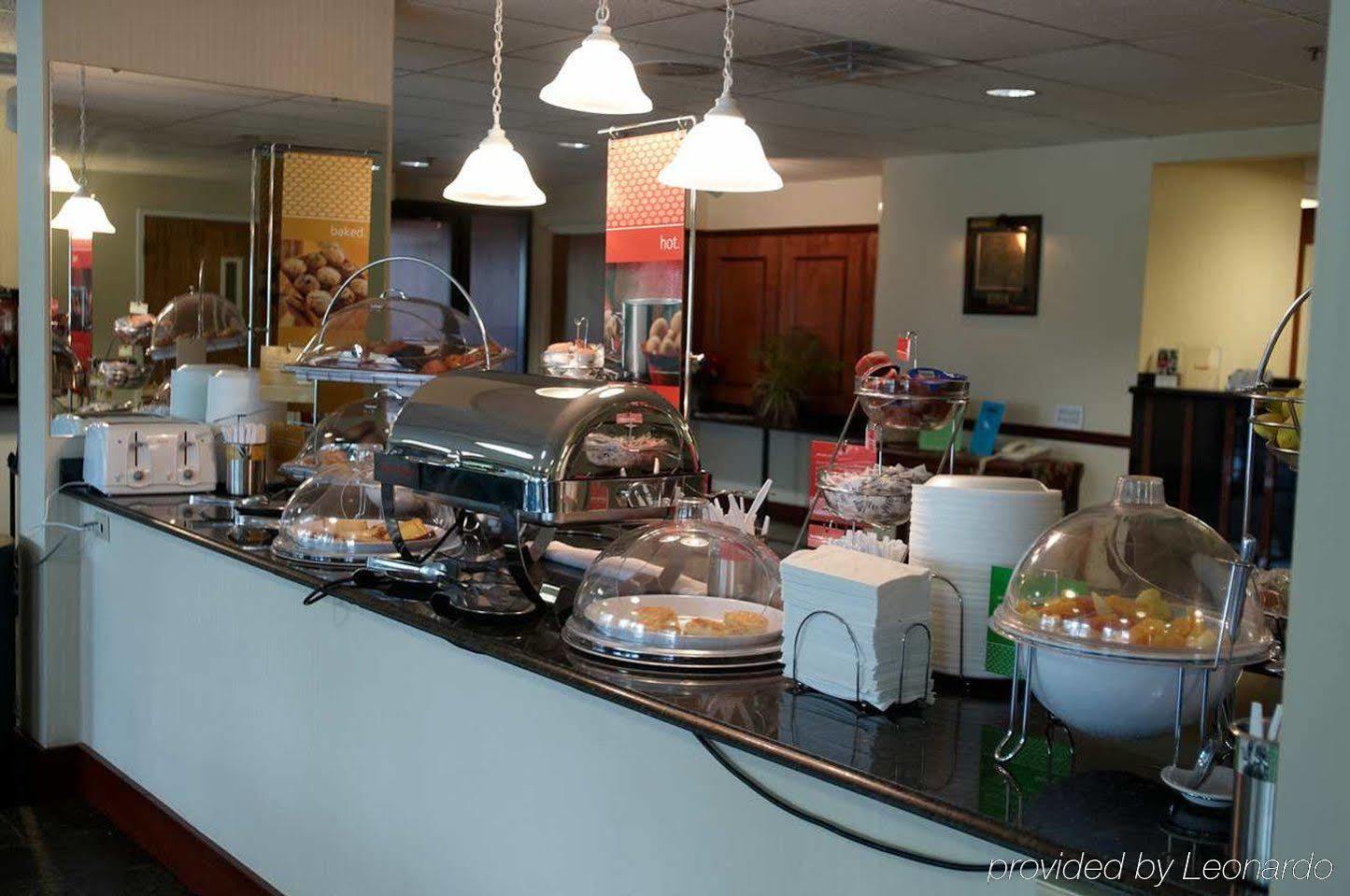 Hampton Inn Wooster Esterno foto