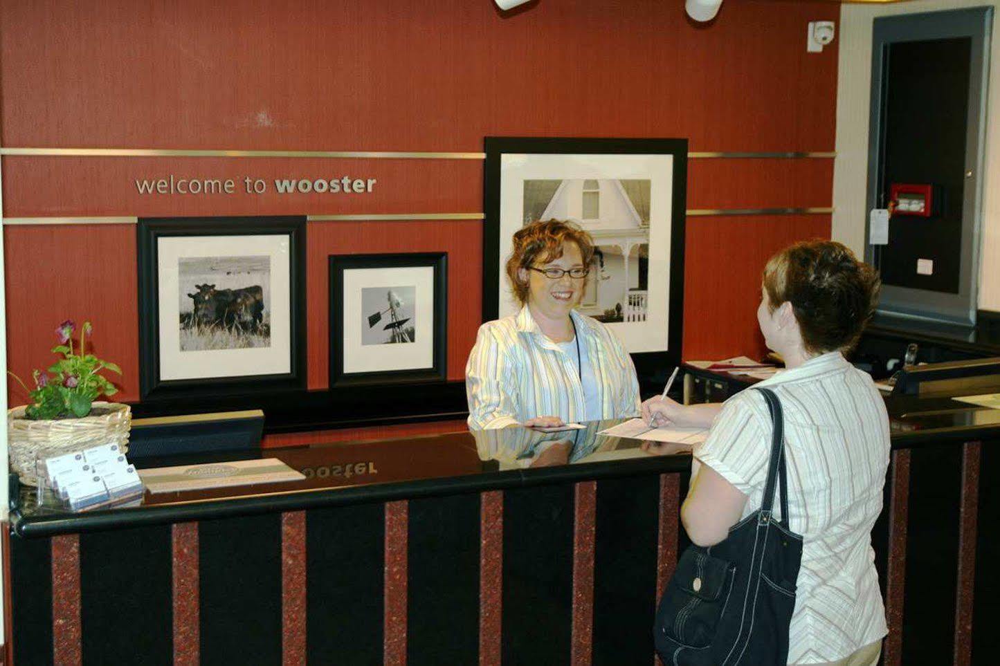 Hampton Inn Wooster Esterno foto
